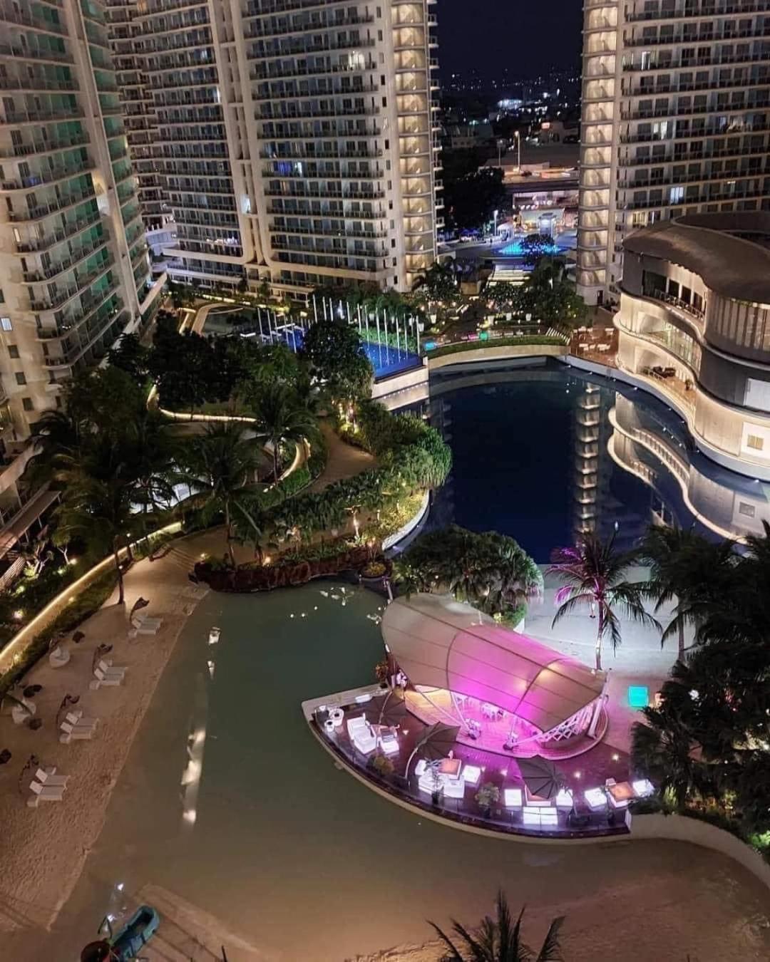Azure Urban Resort Staycation 马尼拉 外观 照片