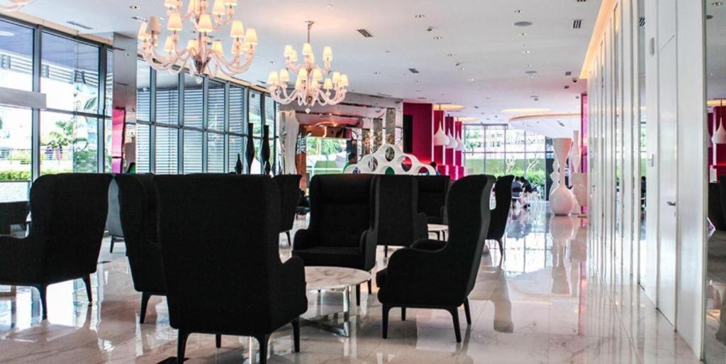 Azure Urban Resort Staycation 马尼拉 外观 照片