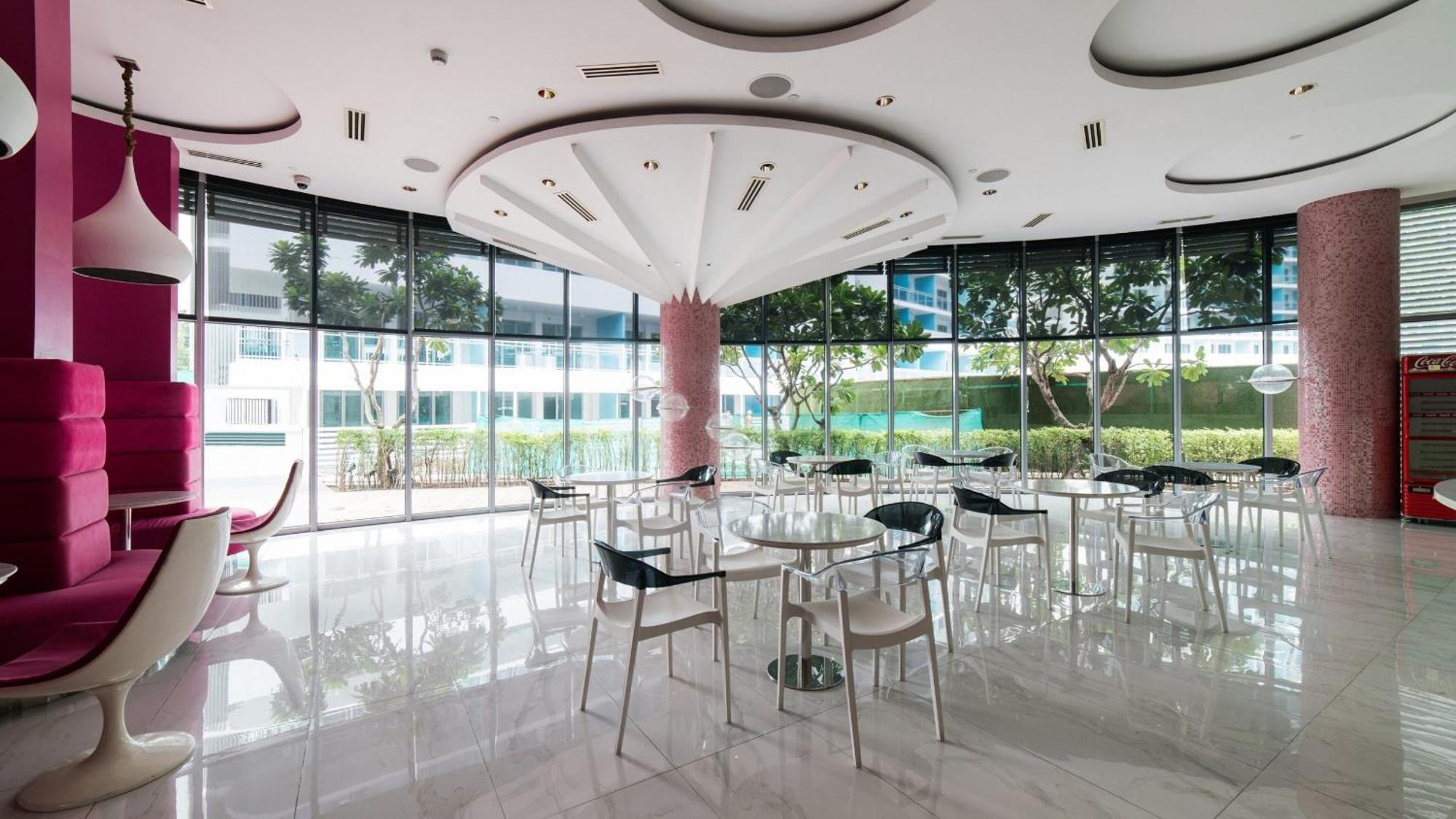 Azure Urban Resort Staycation 马尼拉 外观 照片